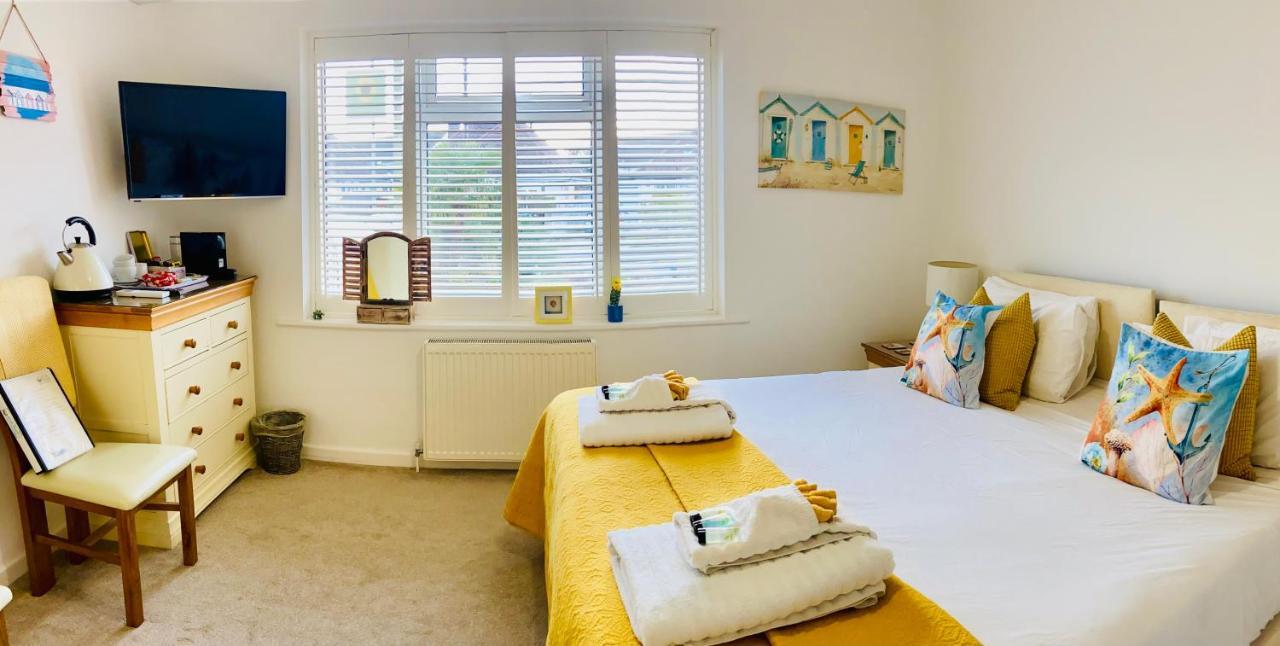 Avon Beach Bed & Breakfast Christchurch  Extérieur photo